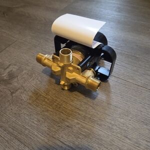 Glacier Bay Calandine Valve Only in Matte Black Shower